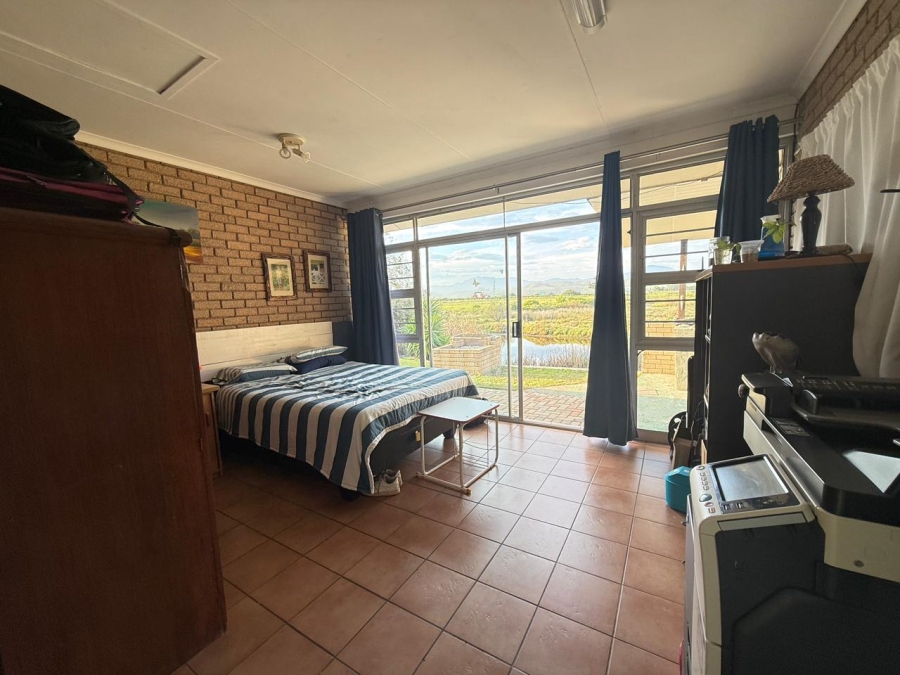 4 Bedroom Property for Sale in Riverside Western Cape